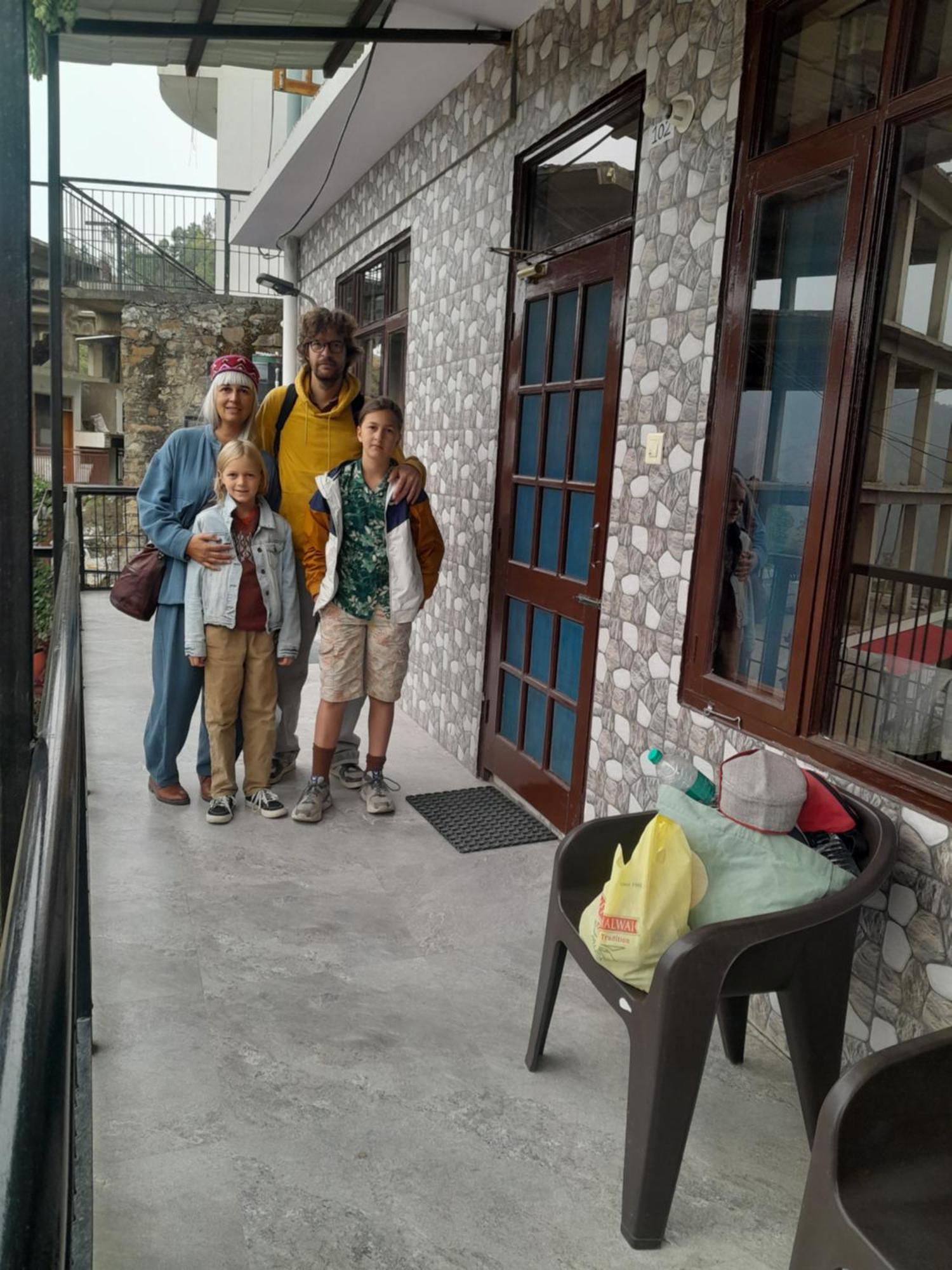 Appartamento Mountain And Peace Shimla Esterno foto
