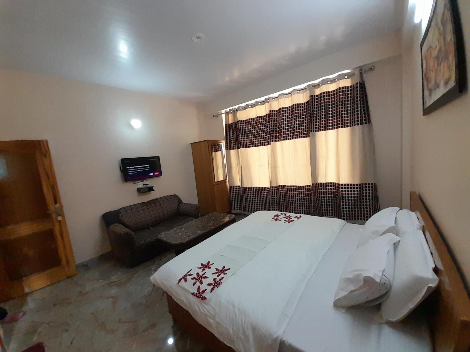 Appartamento Mountain And Peace Shimla Esterno foto
