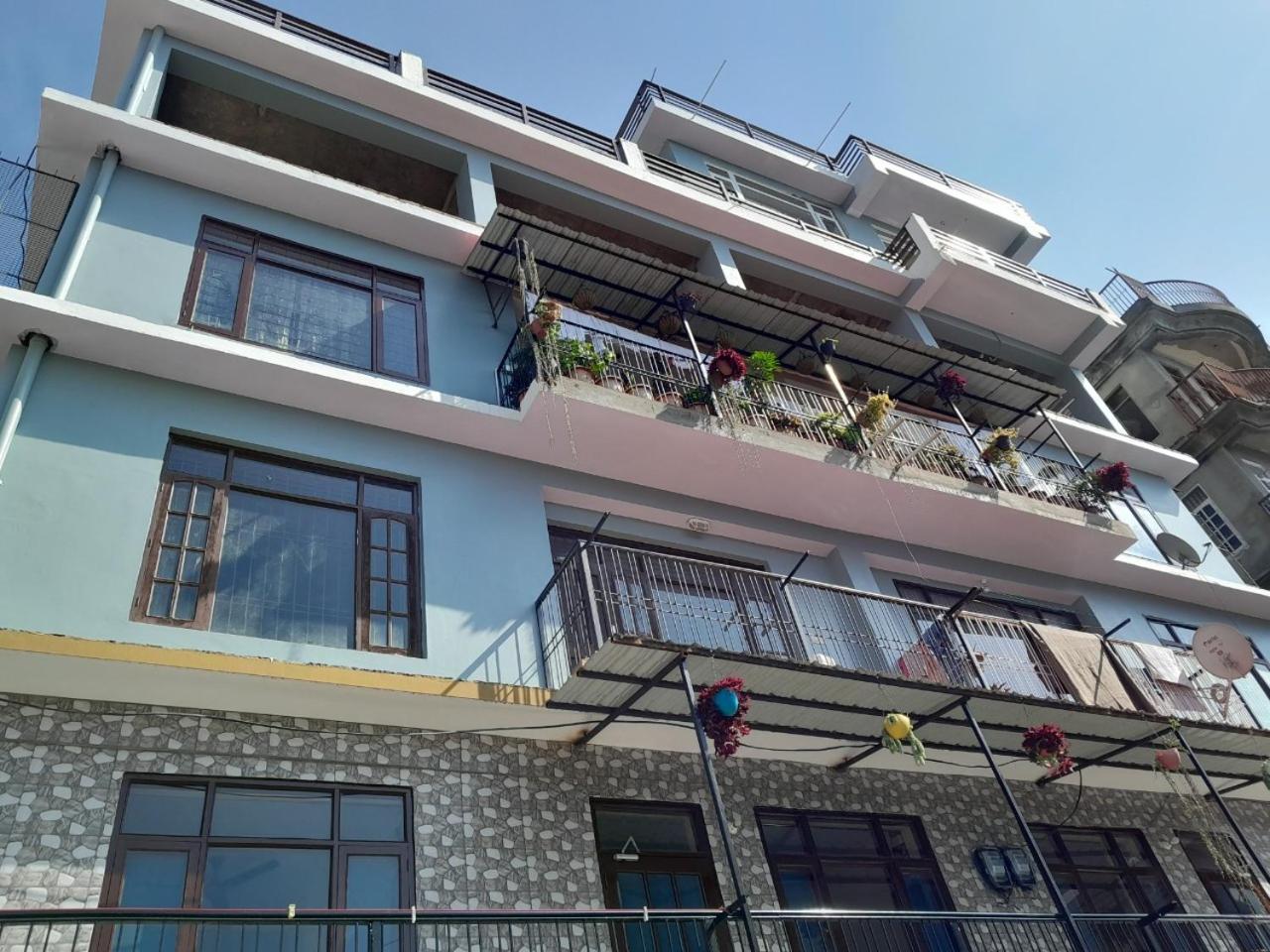Appartamento Mountain And Peace Shimla Esterno foto