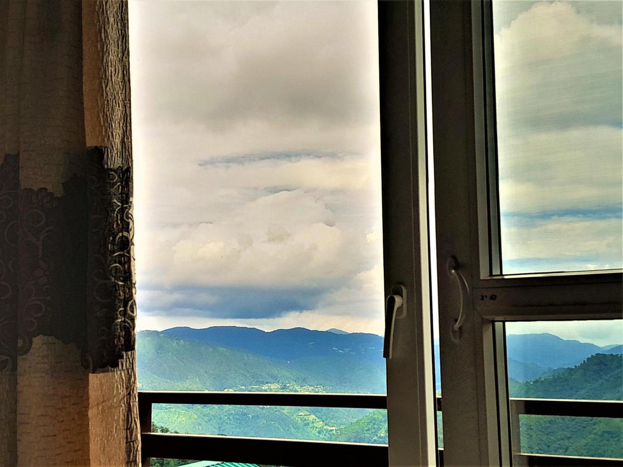 Appartamento Mountain And Peace Shimla Esterno foto
