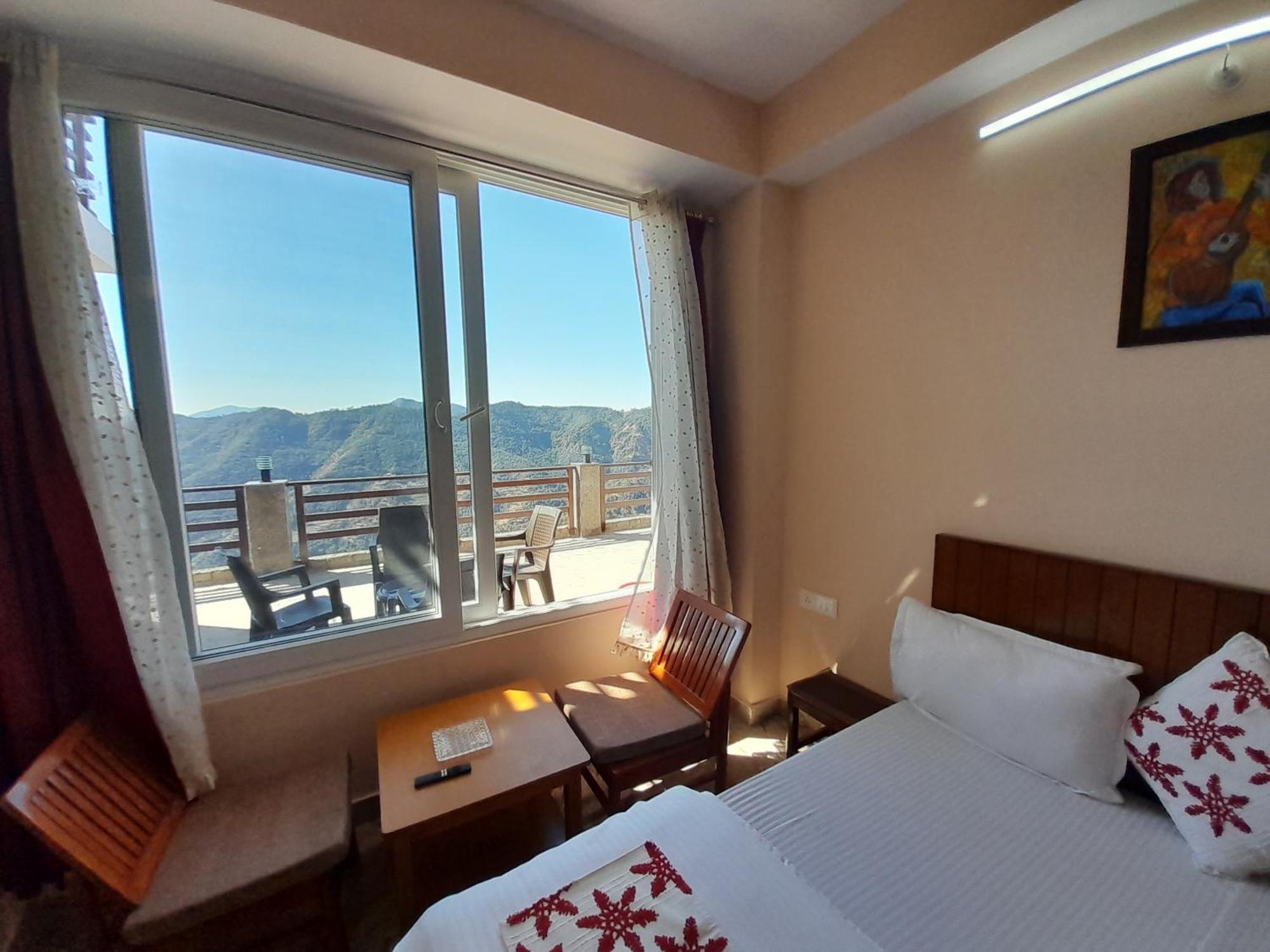 Appartamento Mountain And Peace Shimla Esterno foto